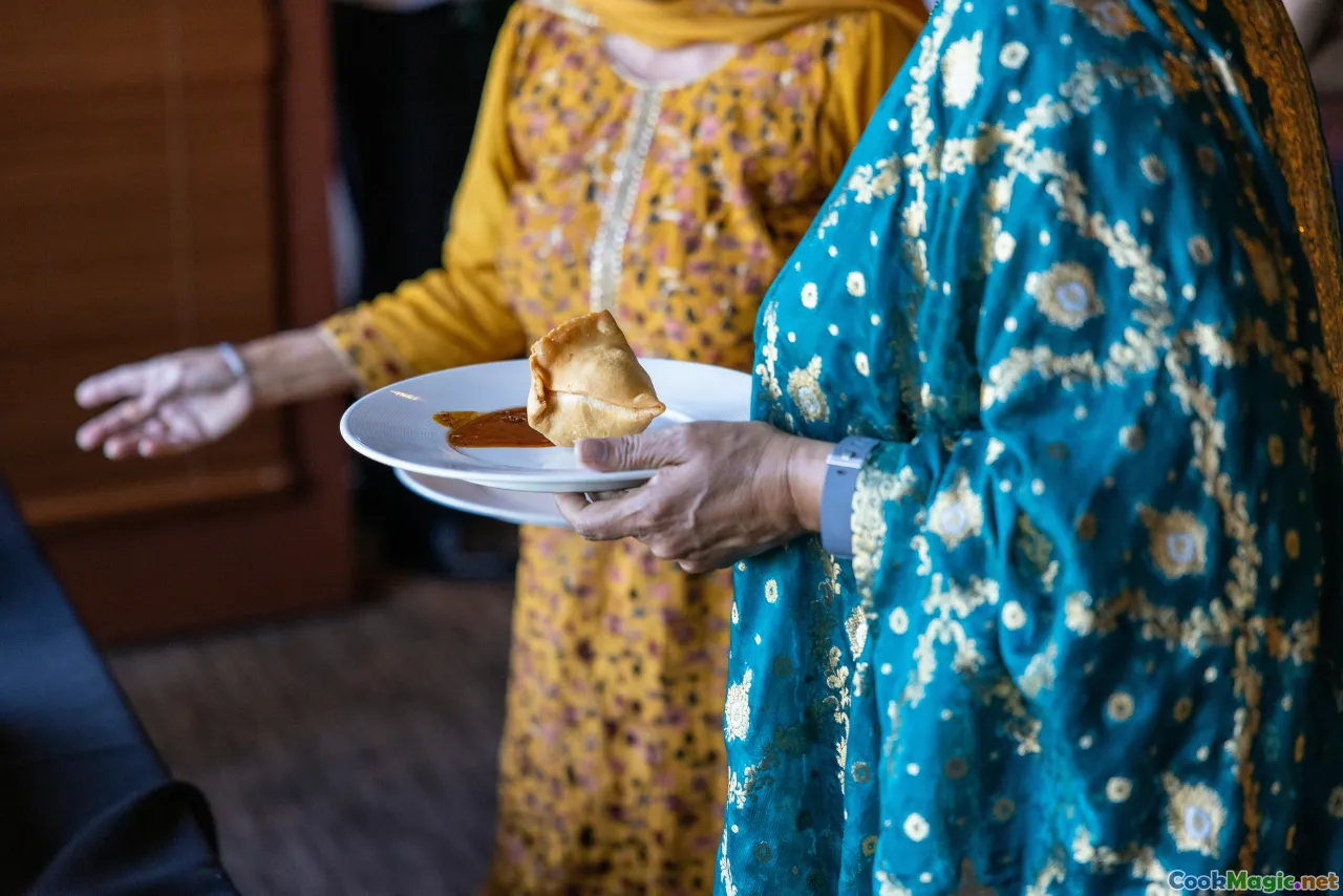 breaking fast, Islamic festival, traditional desserts, communal prayer