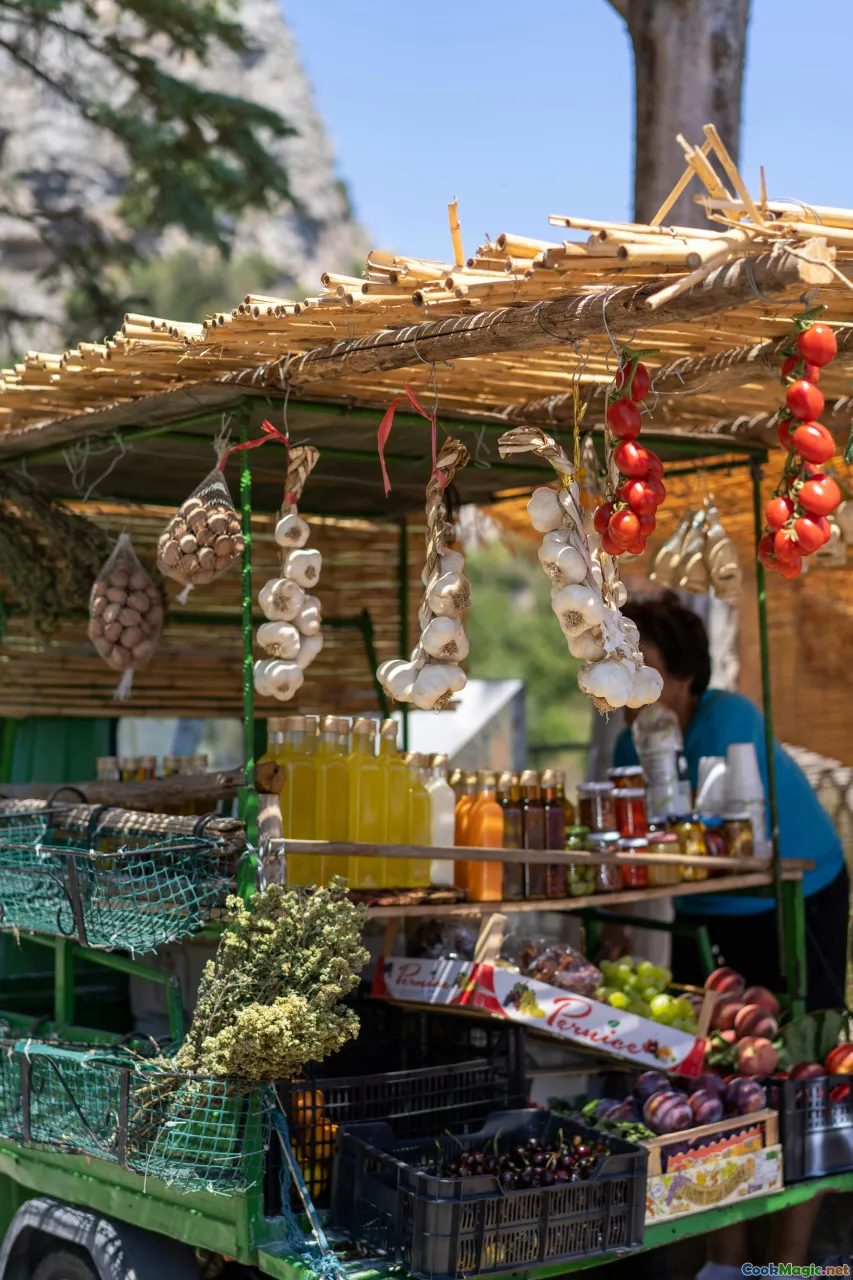 Croatian market, fresh produce, local vendors, traditional food stall