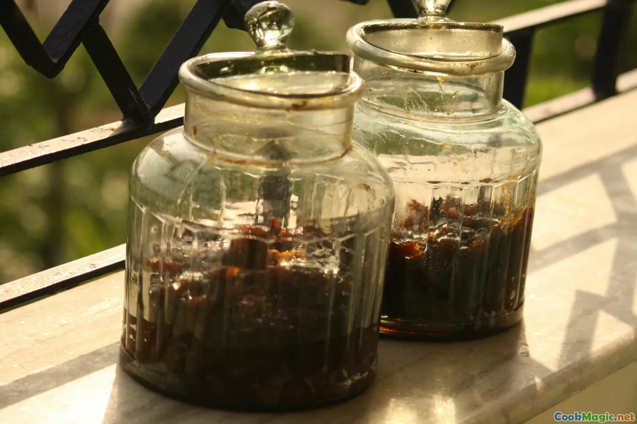 drying herbs, string, jars, paprika