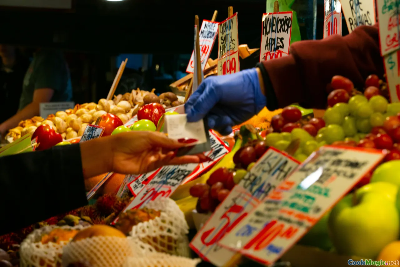 farmers market, tote bag, handshake, produce