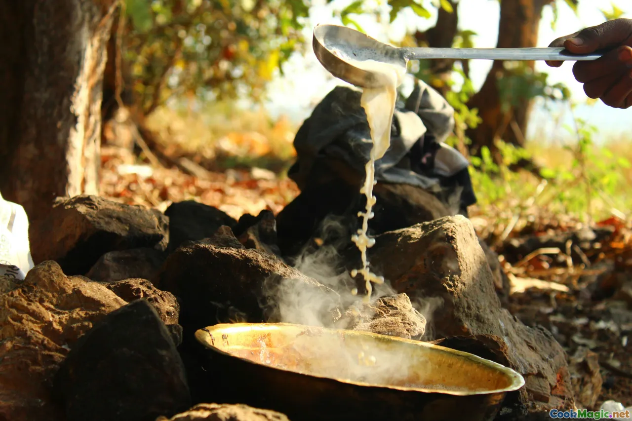 fermentation, cassava grating, running water, village stream
