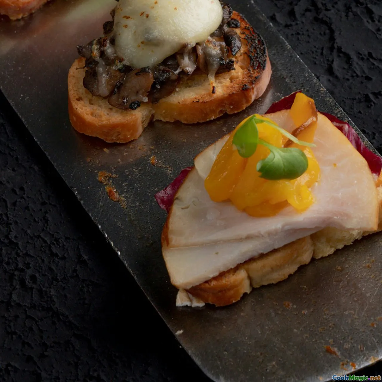 gourmet poutine, fusion cuisine, plating, inventive toppings