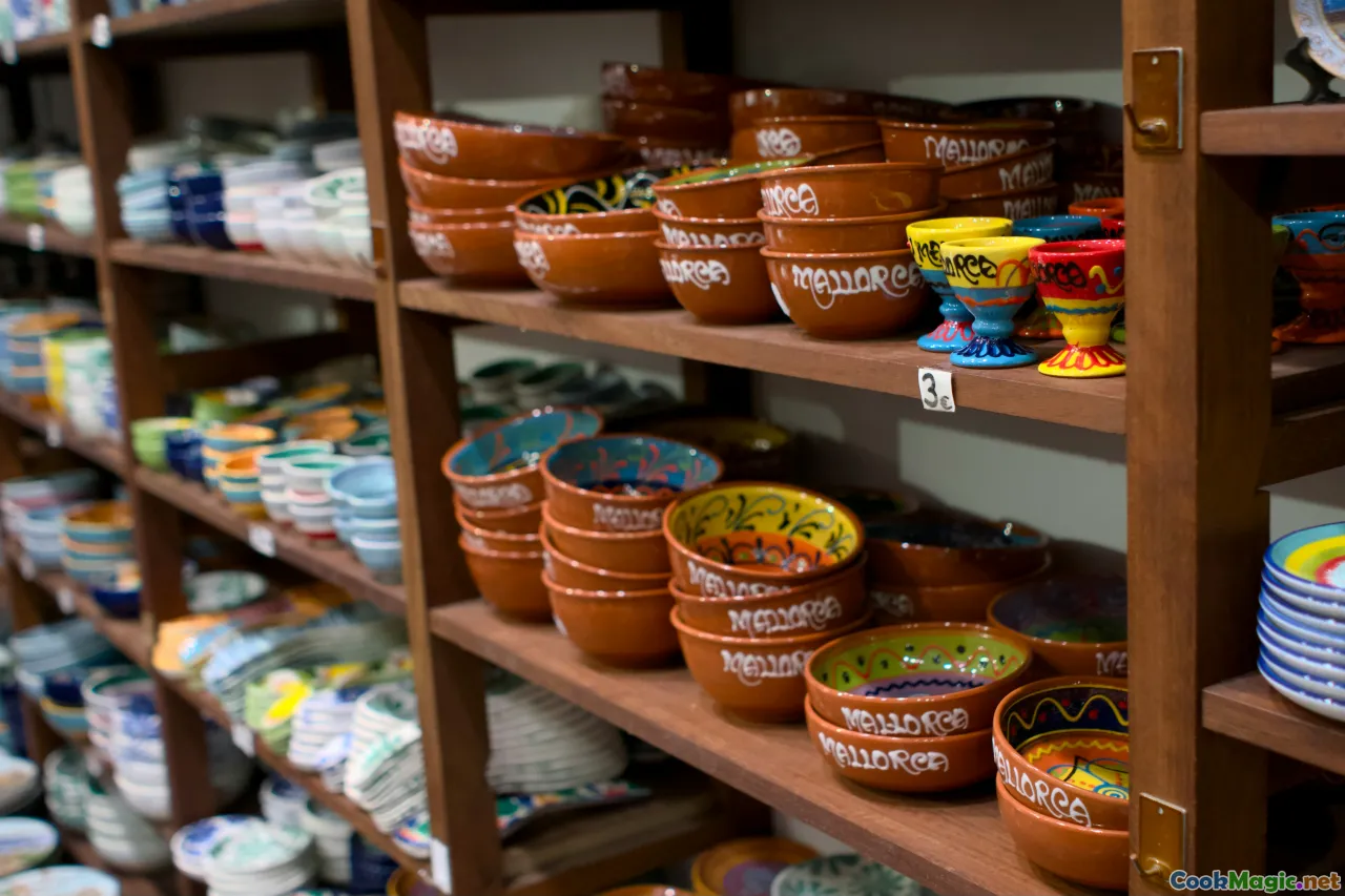 grocery shelf, Peruvian brands, Latin market, jars