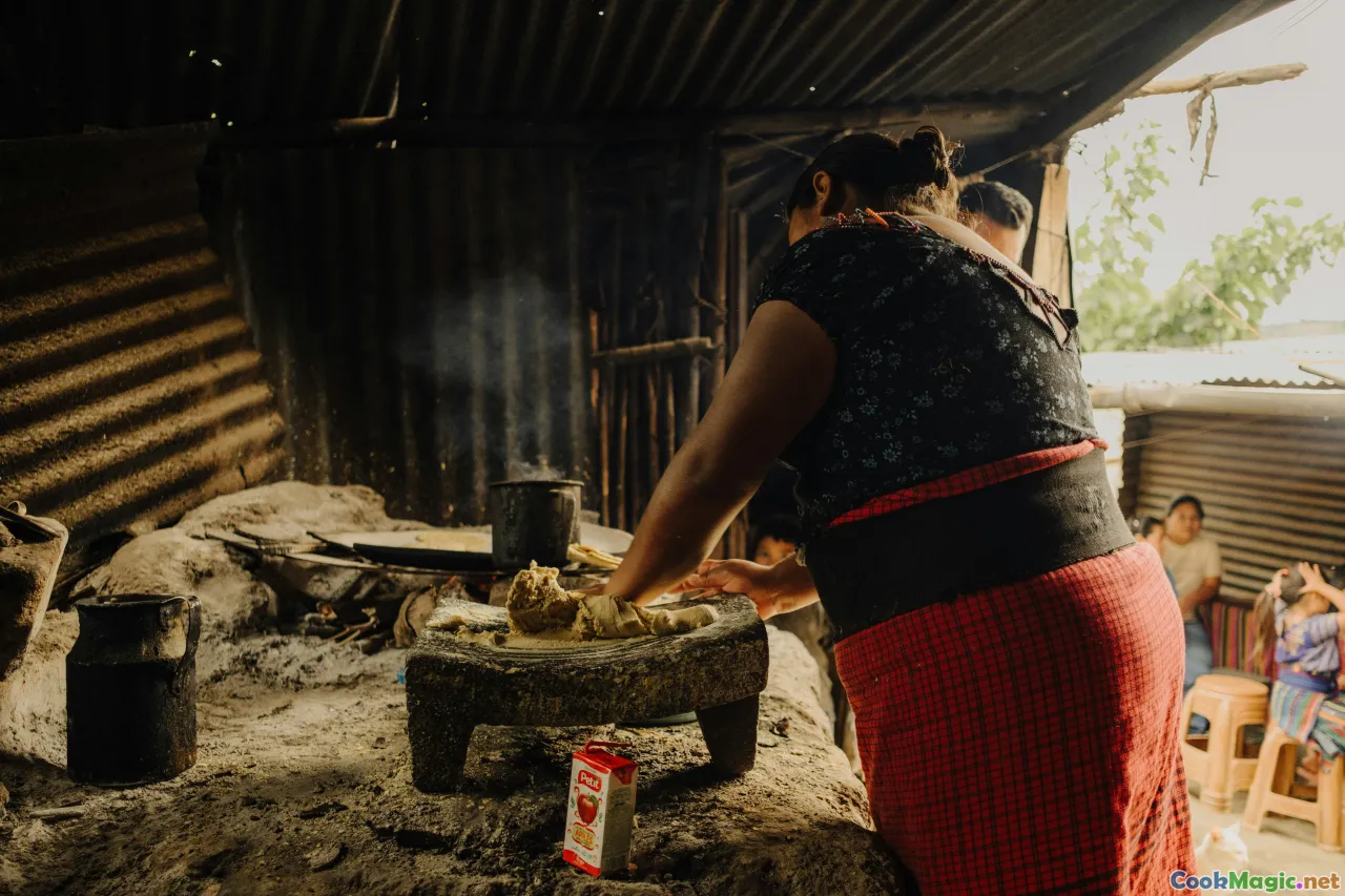 highland traditional fermentation, Papua New Guinea cultural food, community cooking, indigenous traditions