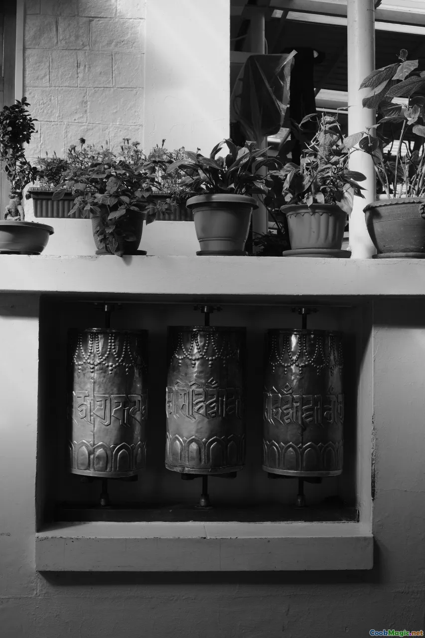 home cooking, dutch oven, mason jars, herbs and spices