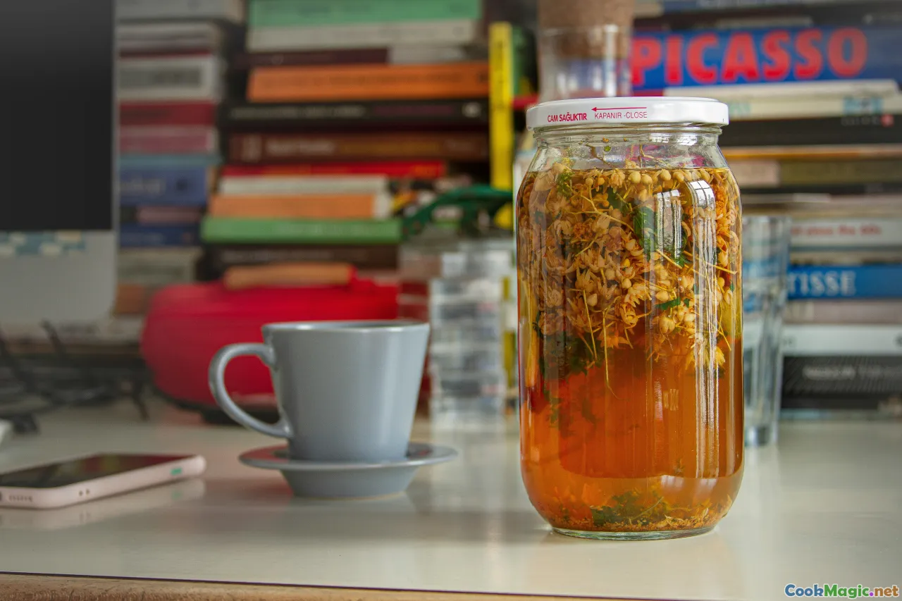 home cooking, spice jar, culinary experimentation