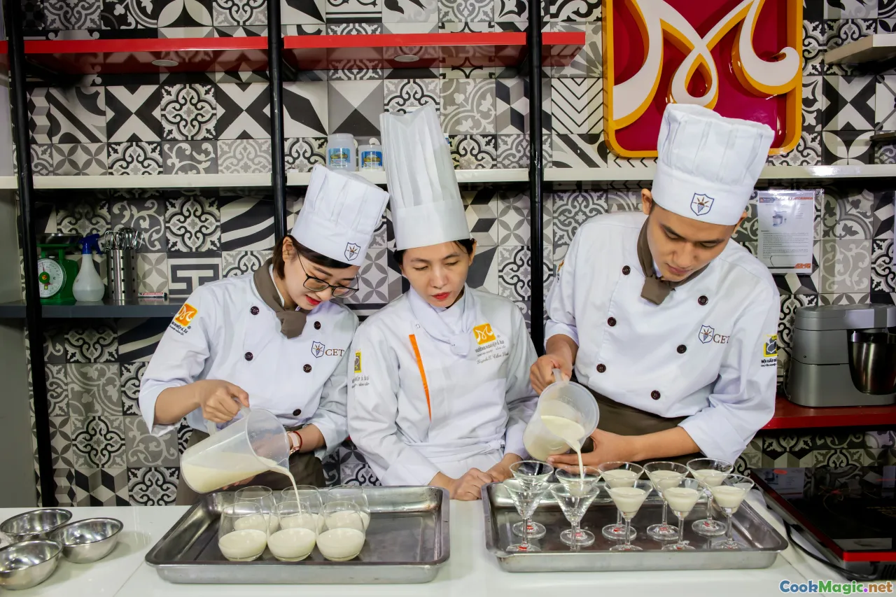 modern Uzbek cuisine, fusion dishes, spice shop, culinary innovation