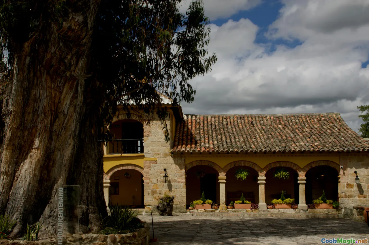 Moorish architecture, historical maps, Alentejo landscape