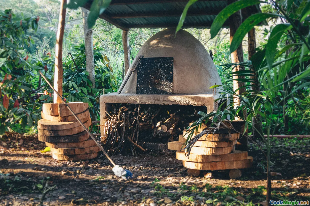 outdoor cooking, earth oven replica, Polynesian cooking setup