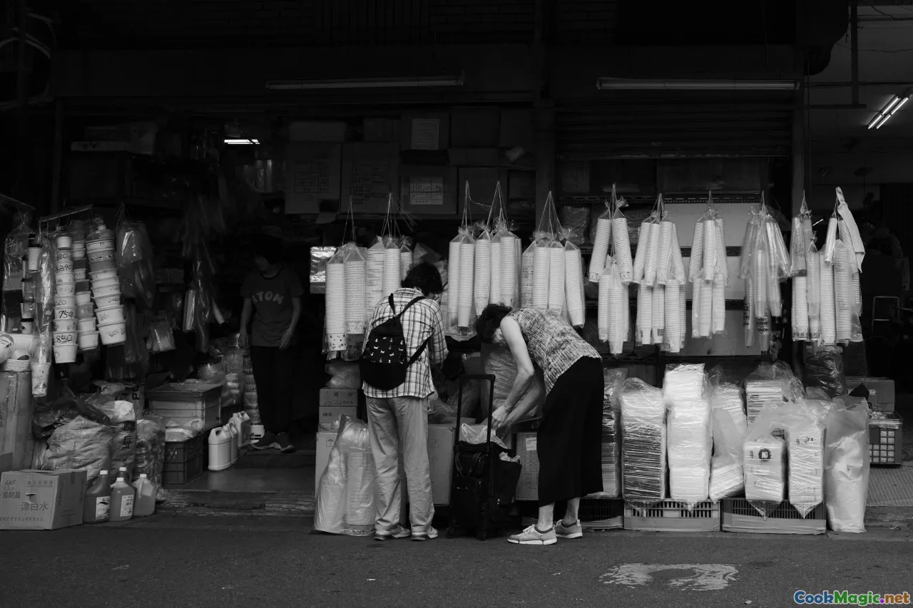 pandan, coconut, white rice, fragrant rice, local market