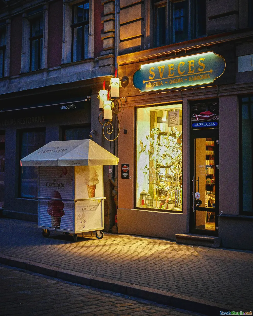 Polish dessert, Traditional sernik, Polish deli, Warsaw pastry shop