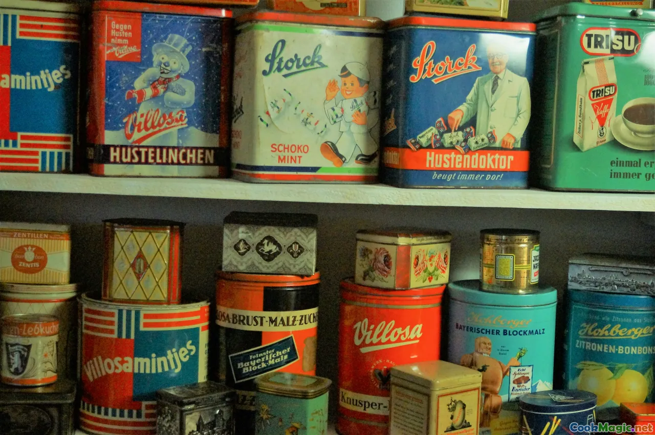 storage, tins, pantry, vintage