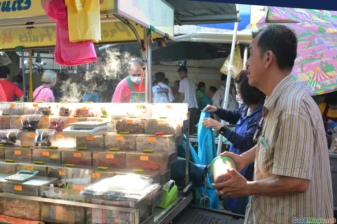 street food tips, food safety, local advice, bustling market, flavorful tasting