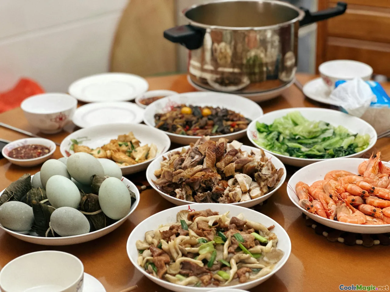 traditional korean table, family meal, cultural heritage