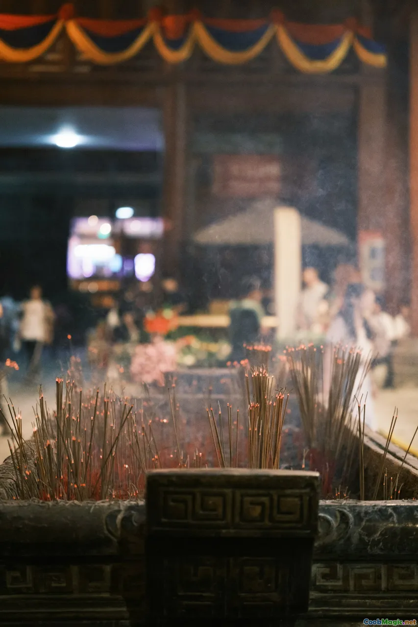 traditional Vietnamese kitchen, bamboo steamer, street food stall