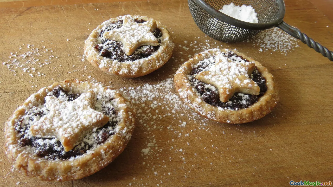 Mastering Bosnian Pies Understanding Burek vs Sirnica