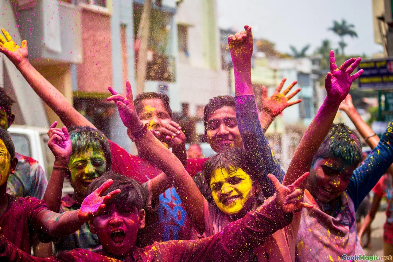 Brazilian festivals, street food, lively crowds, musicalidad