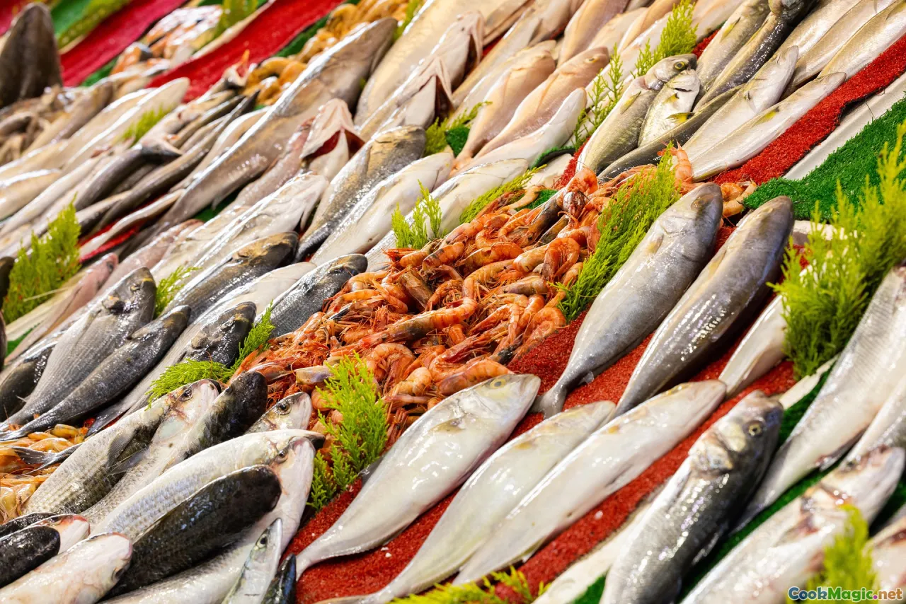fresh fish, local fish varieties, seafood selection
