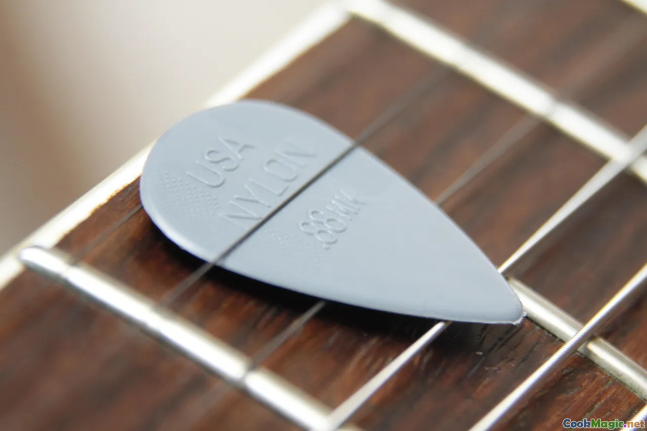 hangi, pāua shell, traditional cooking tools
