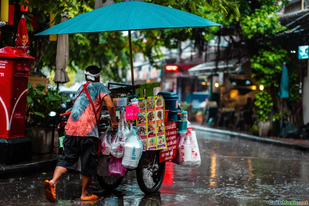 Kingstown market, street vendor, ice cubes, plastic cup