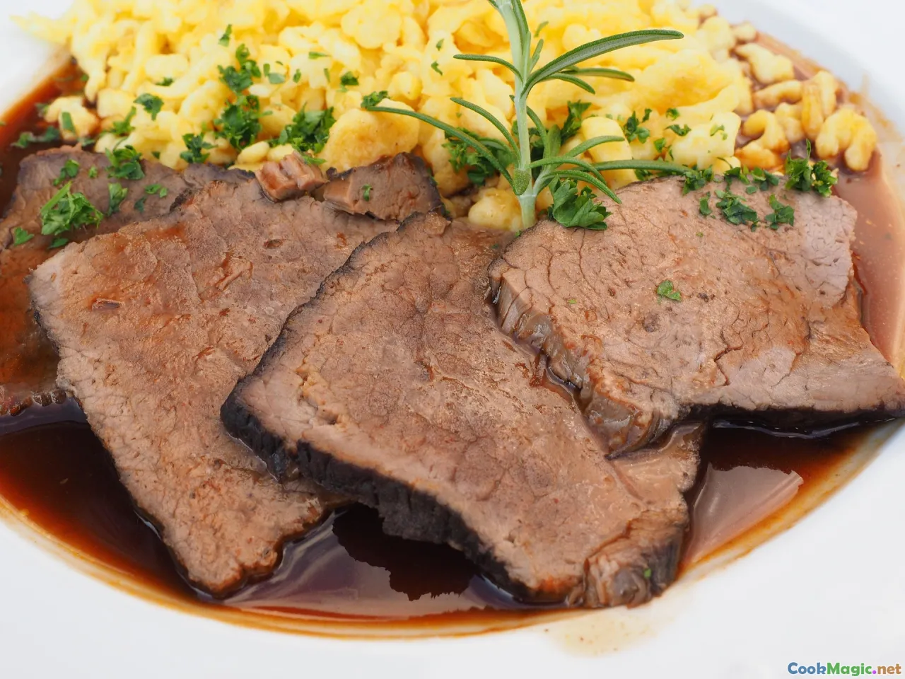 Sauerbraten, German cuisine, pot roast, marinated meat