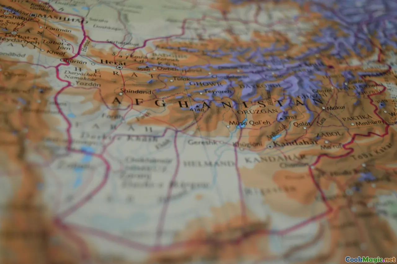 Trinidad map, regional food, Maracas Bay, Debe