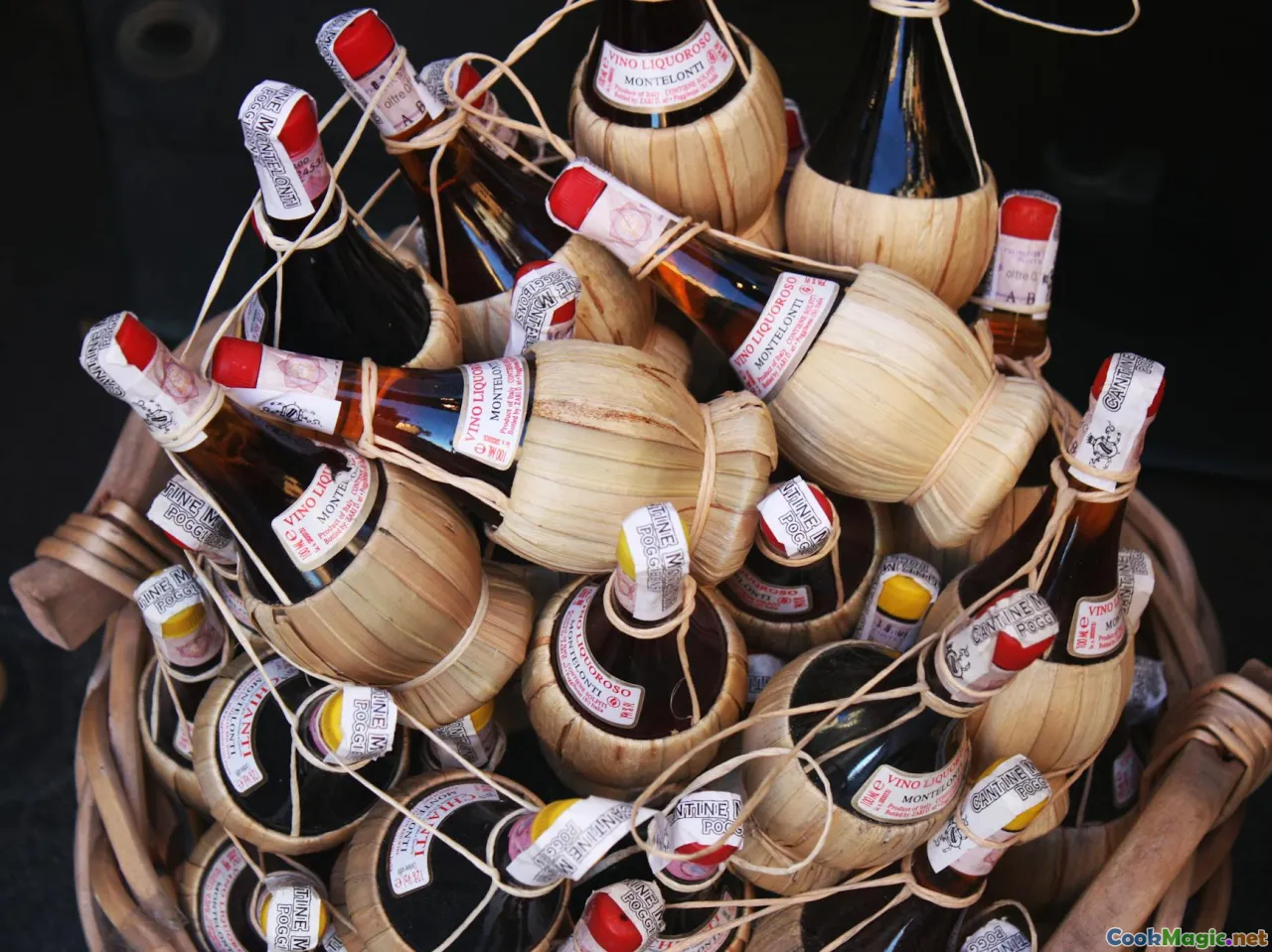 Azerbaijani alcoholic drinks, traditional wine, fermented dairy, local vineyards