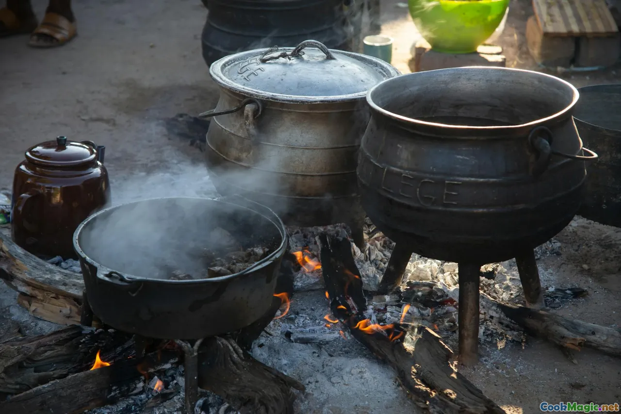 clay pot, cocido, steam, hearth