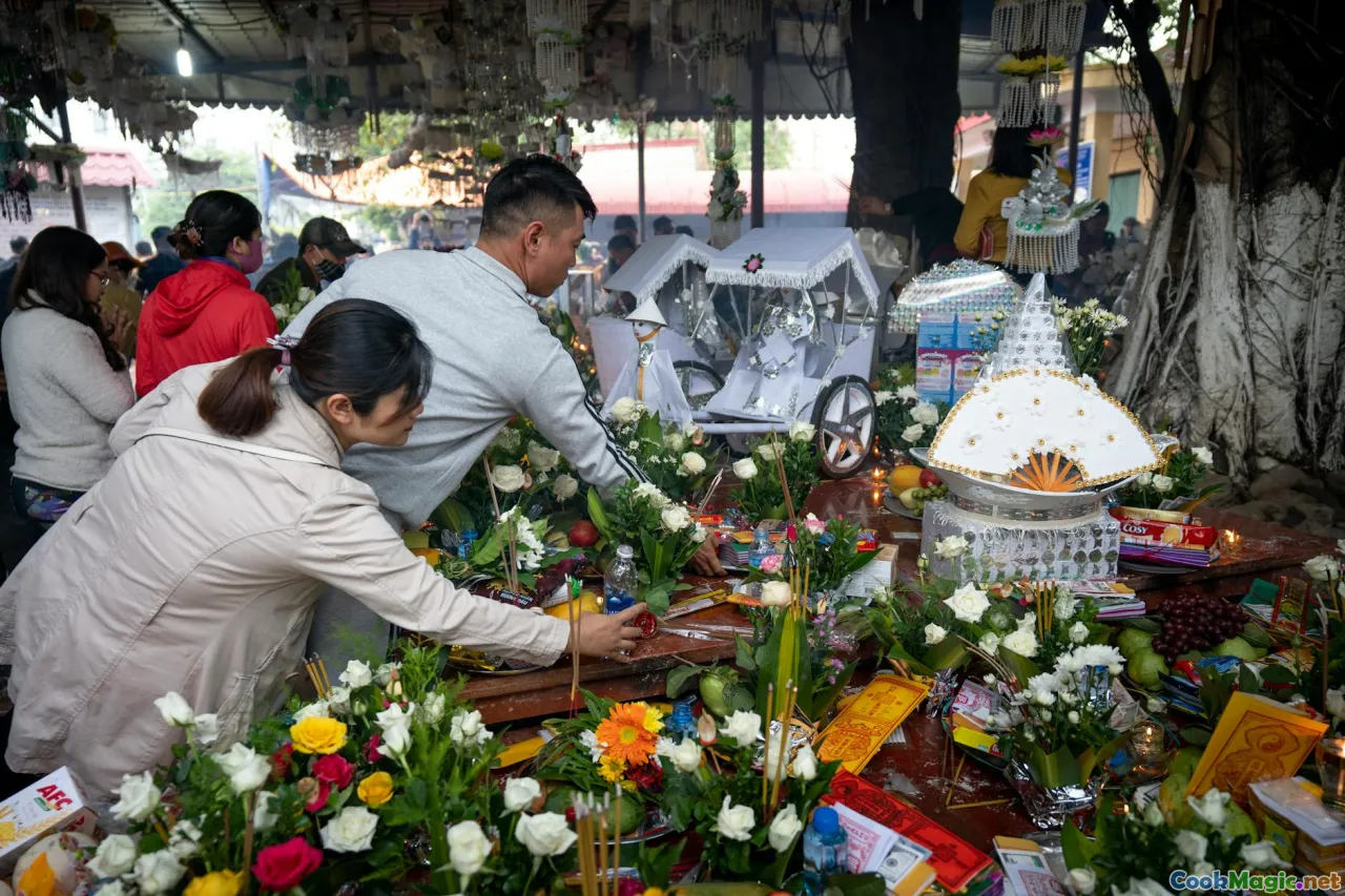 Indigenous harvest, market stall, outback suppliers