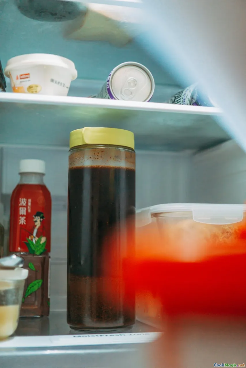 leftovers, sandwich next day, fridge containers, home kitchen