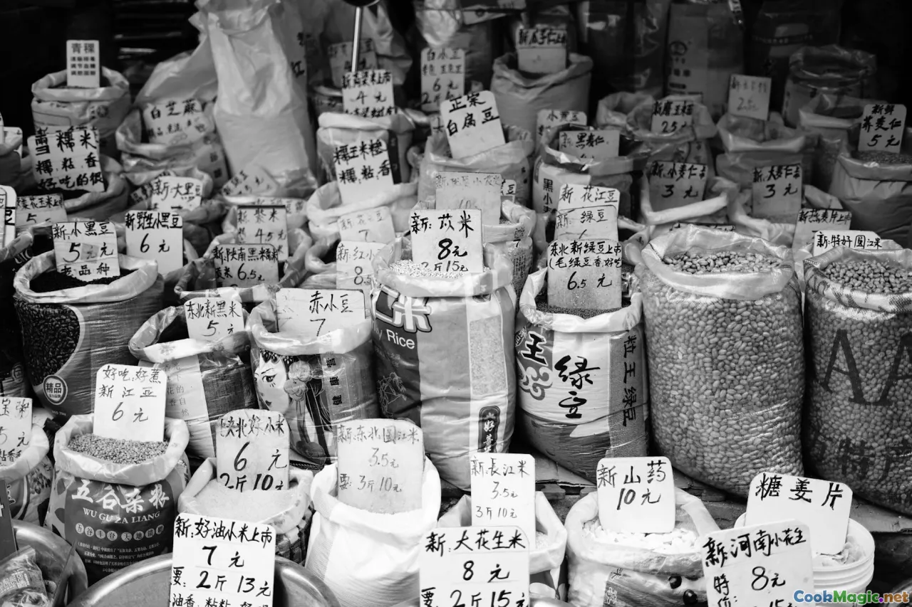 market, spice shop, rice sacks
