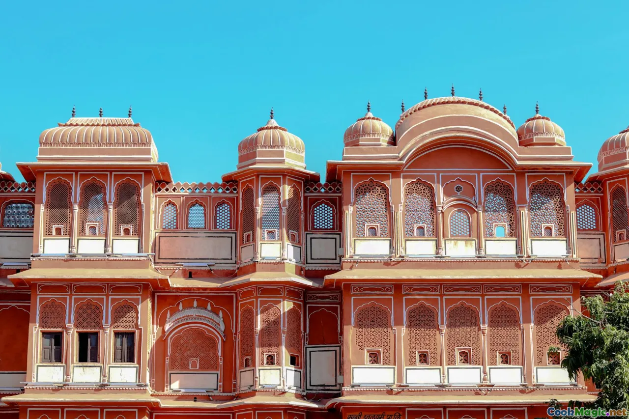 Mughal, royal, palace, aromatic spices