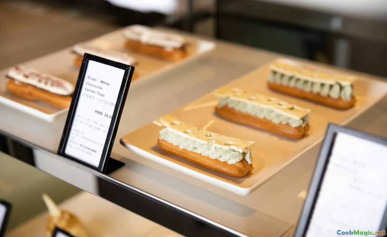 plated menu, wine pairing, whipped cream, almonds