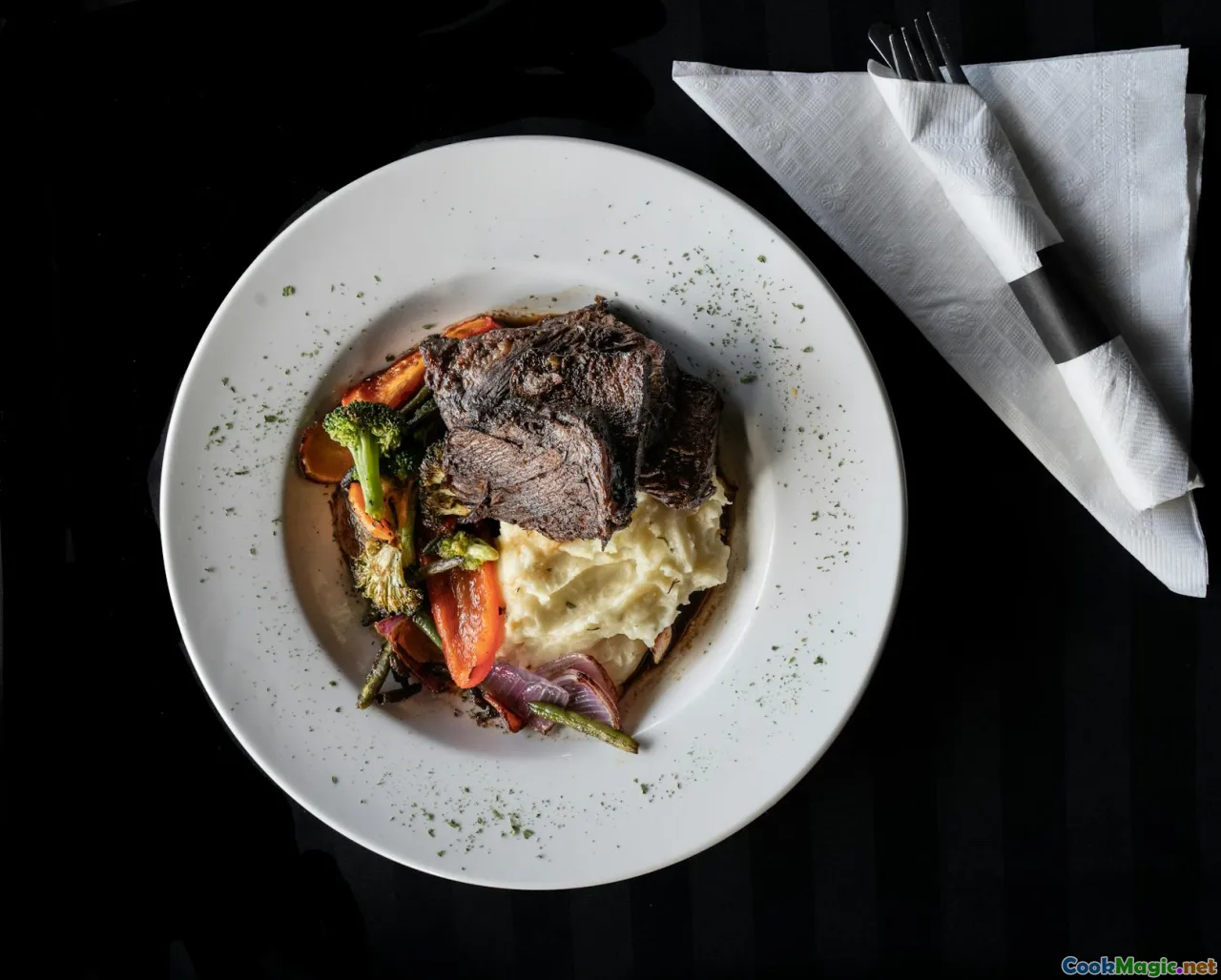 roasted fernroot, mashed fernroot, traditional Māori food