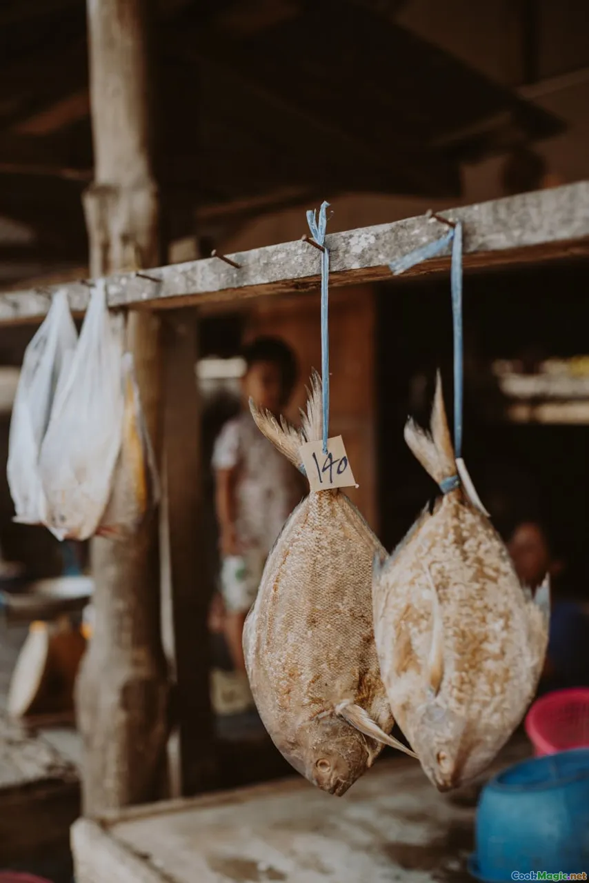 Singaporean hawker stall, seafood market, historic dish
