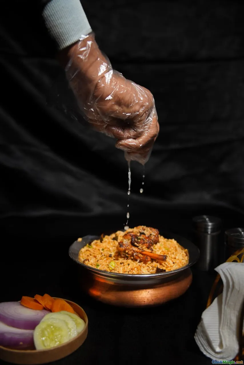 soaking rice, steaming process, traditional steaming, rice preparation