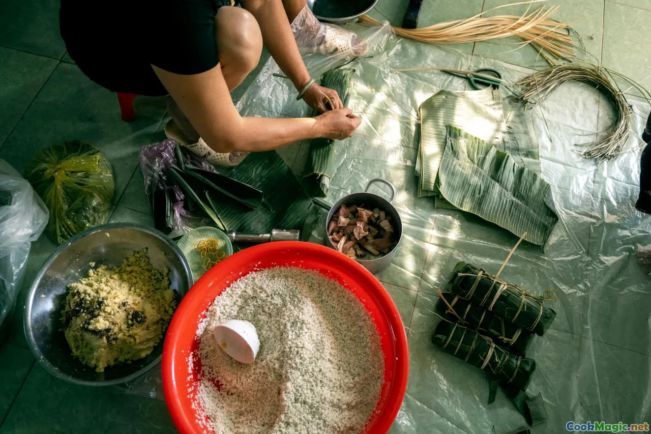stew bowl, bamboo tube, banana leaf wrap