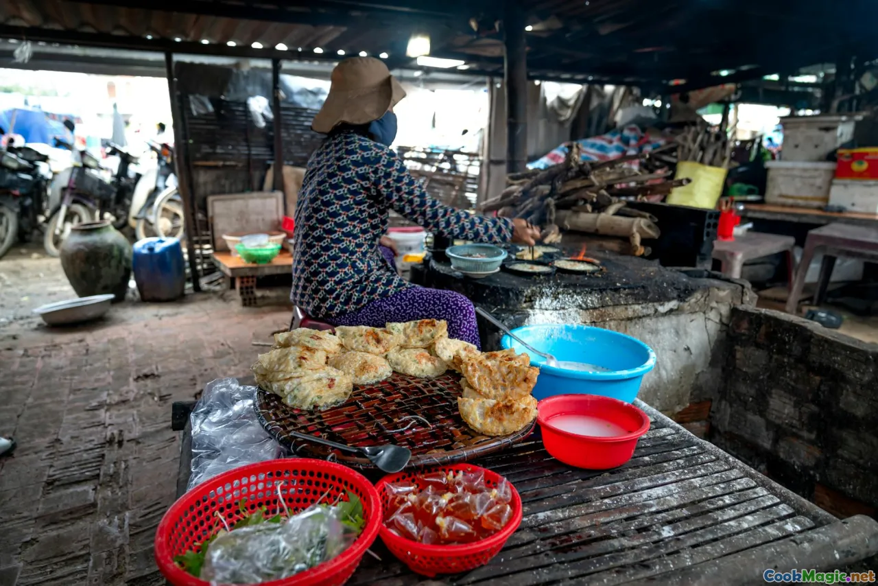 street vendors preparing food, open air kitchens, cooking stations