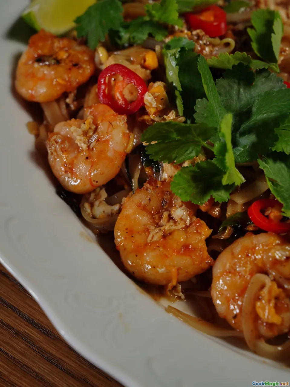 tasting notes, lime, garlic, peanuts