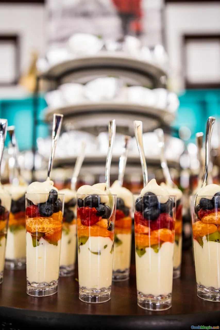 tasting spoon, flavor layers, tomato tasting