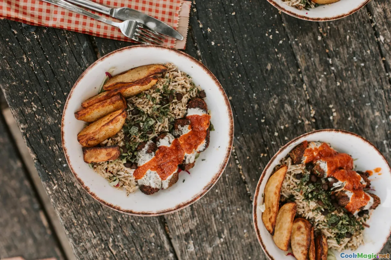 Vietnam map, regional foods, herbs, bowls