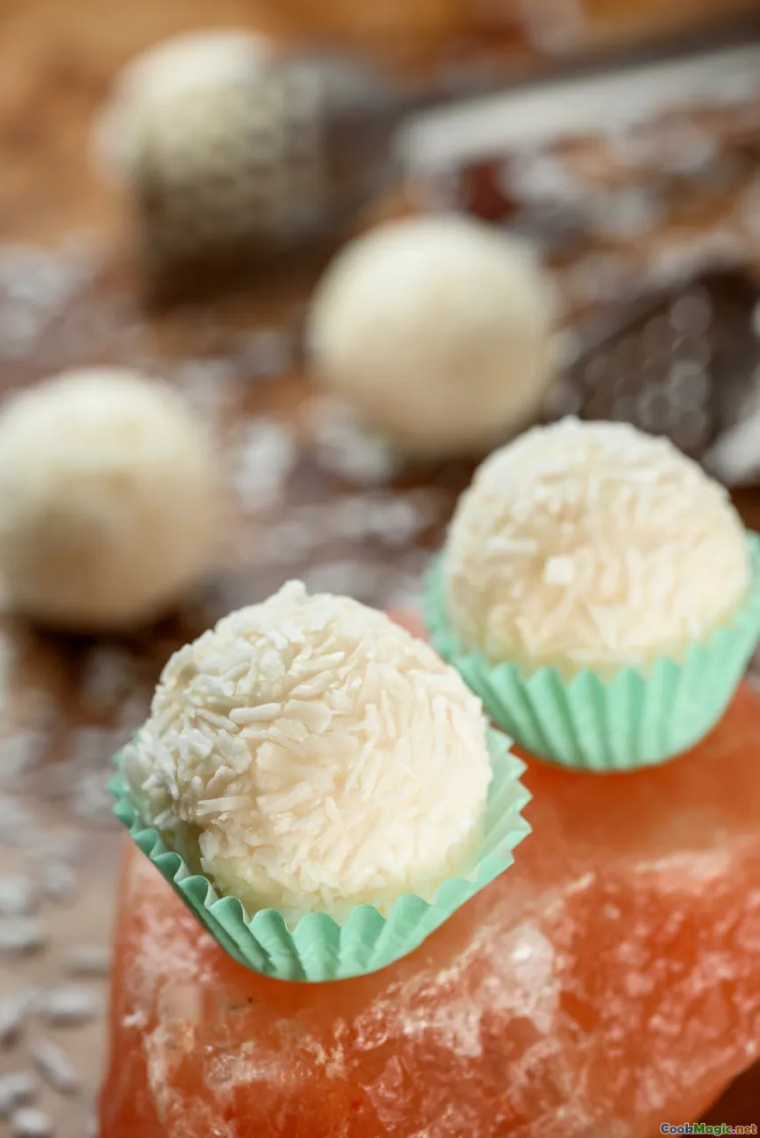 Bridging Sweet and Savory in Asian Fusion Cuisine