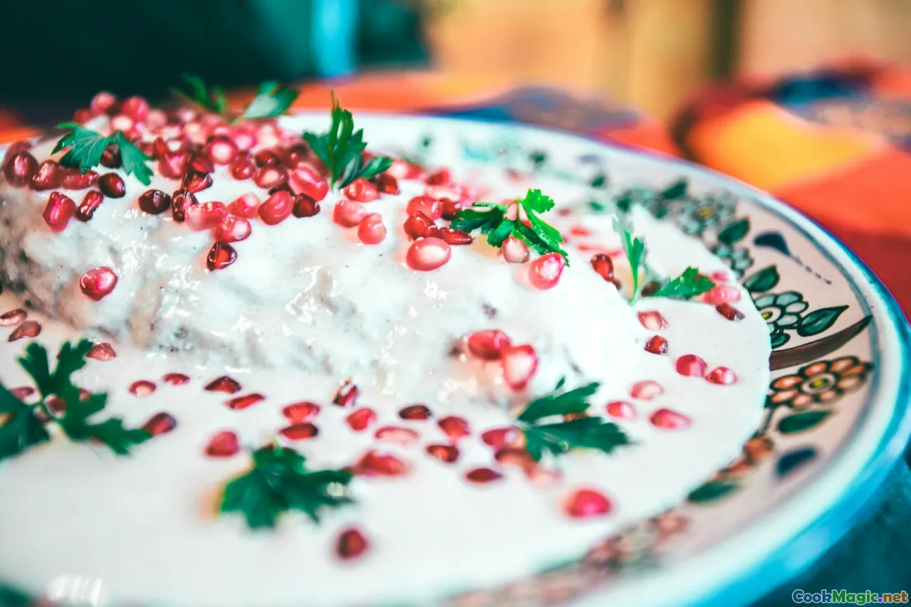 Chiles en Nogada Creating Mexicos Iconic Festive Dish