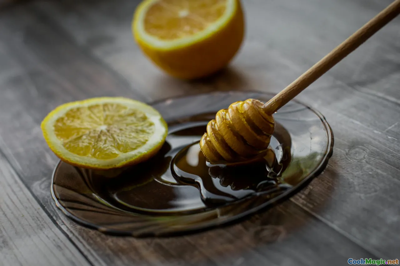 Farmers Market Honey vs Grocery Store Options