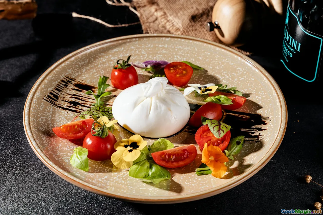 Italian Dining Customs from Antipasto to Dolce