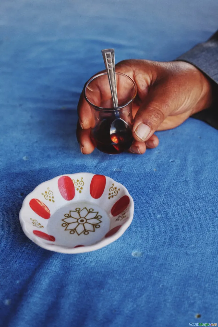 The Cultural Importance of Chai in Kyrgyz Meals