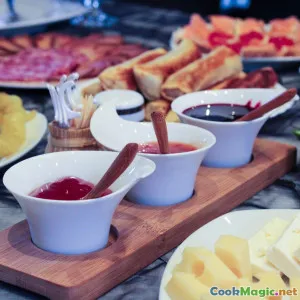 Step by Step Guide to Albanian Tavë Kosi