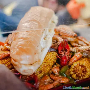 How Corn Shapes Staple Dishes Across Central America