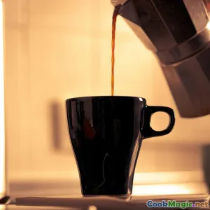 Azerbaijani Breakfast Traditions Demystified