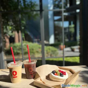 How to Prepare the Perfect Kiwi Pavlova at Home